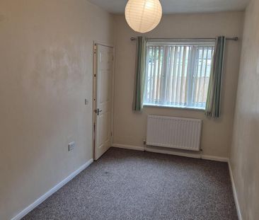 3 bedroom detached house to rent - Photo 4