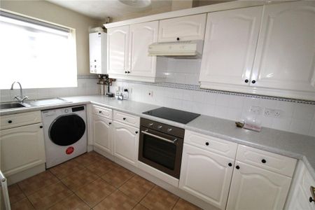 2 bedroom terraced house to rent - Photo 2