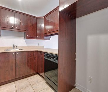 Appartement à louer - Laval (Chomedey) (Autres) - Photo 1