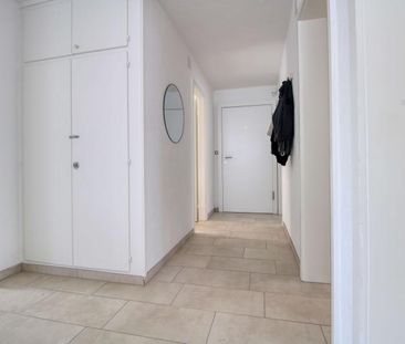 Pearl #4 - Spacious Coliving Apartment with Large Terrace in Wallis... - Photo 2