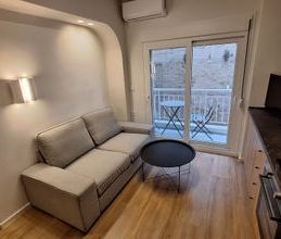 Studio/Γκαρσονιέρα για ενοικίαση - Νεάπολη, - Φωτογραφία 1