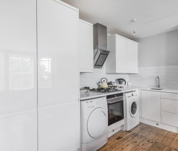 1 bedroom property to rent - Photo 3