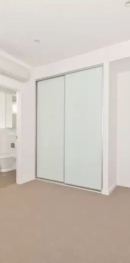 MGM MARTIN – AIR CONDITIONED TWO BEDROOM APARTMENT - Photo 1