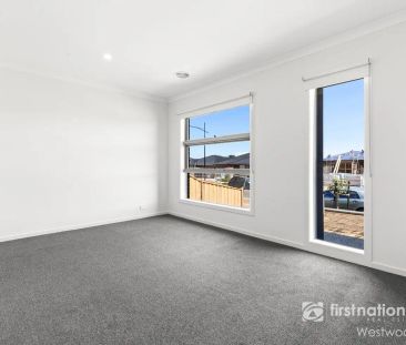 “Spirit In The Sky!” - Photo 1