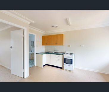 3/33 Aberglasslyn Road, Rutherford, NSW 2320 - Photo 1