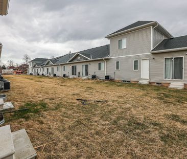 For Lease - 41 Waterleaf Trail, Welland, Ontario - Photo 2