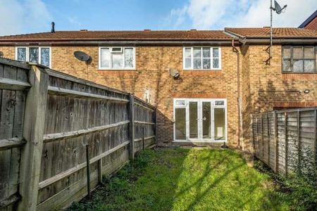 Coleridge Close, Twyford, RG10 - Photo 3