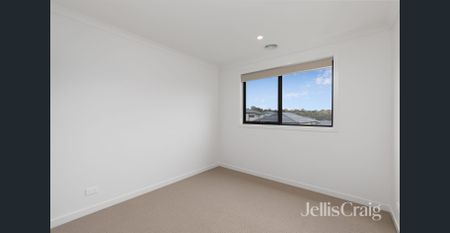 Modern Family Living in a Peaceful St Helena Pocket - Photo 4