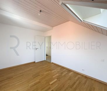 Bright attic in the center of the village - Photo 3