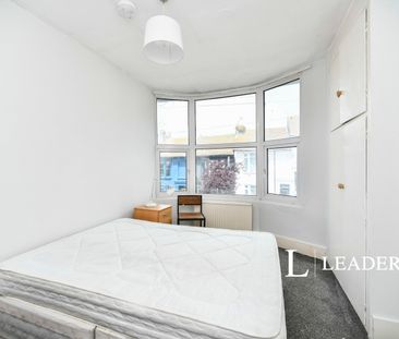 5 bedroom house to rent Newmarket Road, Brighton, East Sussex, BN2 - Photo 5