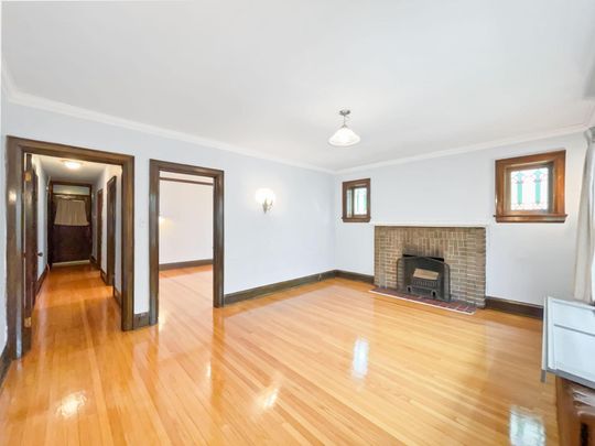 For Lease - 12 Kendal Avenue Unit# 3, Toronto, Ontario - Photo 1