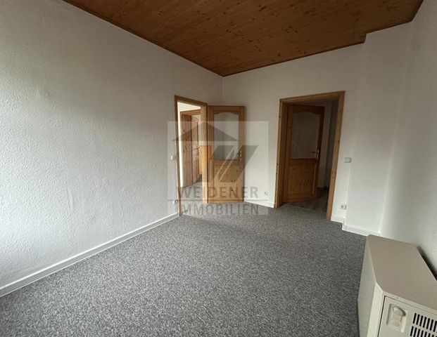 Ländliches Wohnen in Kaimberg! 4 Zimmer Erdgeschosswohnung mit Dusche! - Photo 1