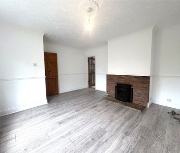3 bed Terraced House for rent - Photo 3