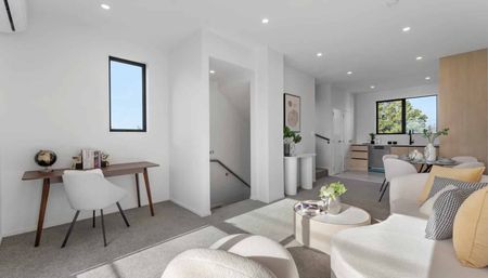 Not your average cookie-cutter townhouse - Photo 2