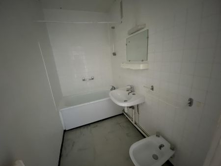 Appartement T3 à louer - 69 m² - Photo 3
