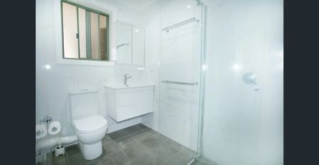 Well-maintained apartment in a quiet yet convenient location - Photo 5