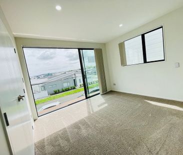 3 Bedroom townhouse in PAPAKURA - Photo 3