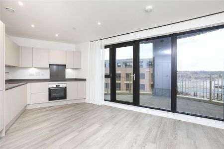 2 bedroom flat to rent - Photo 5