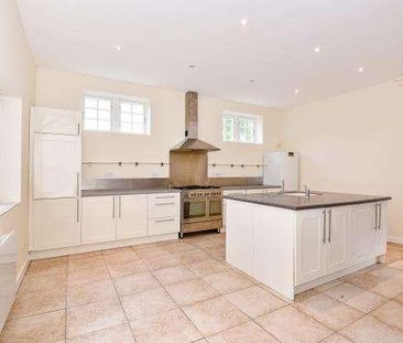 Windlesham, Surrey, GU20 - Photo 5