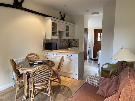 2 bedroom bungalow to rent - Photo 3