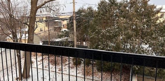 4 1/2 - Laval - 1 800 $/mois - Photo 2