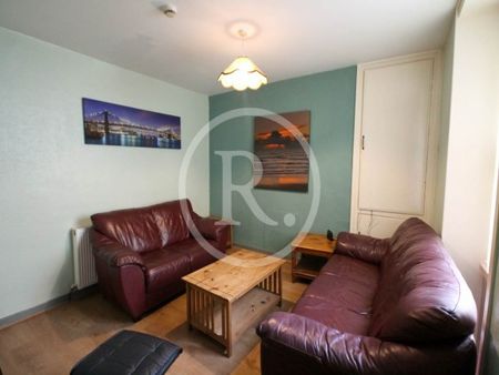 6 Bed - Custom House Street, Aberystwyth, Ceredigion - Photo 2