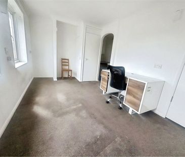 Mayday Road, Thornton Heath, CR7 7HP - Photo 1