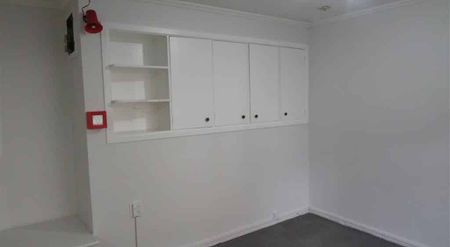 Studio Apartment - Photo 2