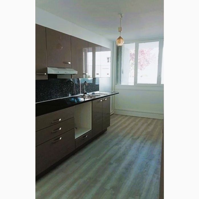 4 pièces - 88,06 m² - RDC - Colocation non autorisée - Photo 1