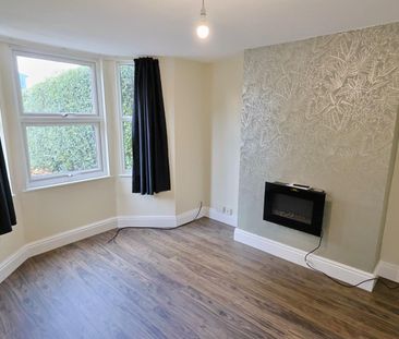 Lythalls Lane, Coventry - Recently Redecorated Semi - Photo 6