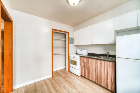 Marlborough — 1 Bedroom - Photo 4