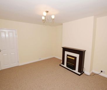2 bedroom townhouse to rent - Photo 2