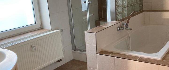 Große 2-Raum-Wohnung in Veitsberg - Photo 1