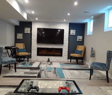 For Lease - 5323 Tenth Line W Street, Mississauga, Ontario - Photo 1