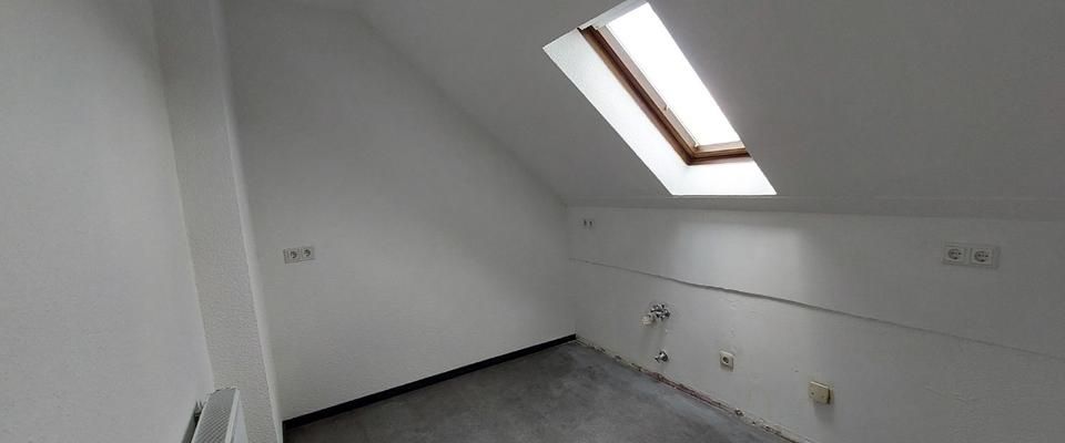 ***Singles aufgepasst*** gemütliche Dachgeschosswohnung am Stadtrand von Datteln - Photo 1