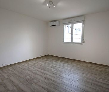 Au calme, proche place du marché et toutes commodités, sur son terr... - Photo 4