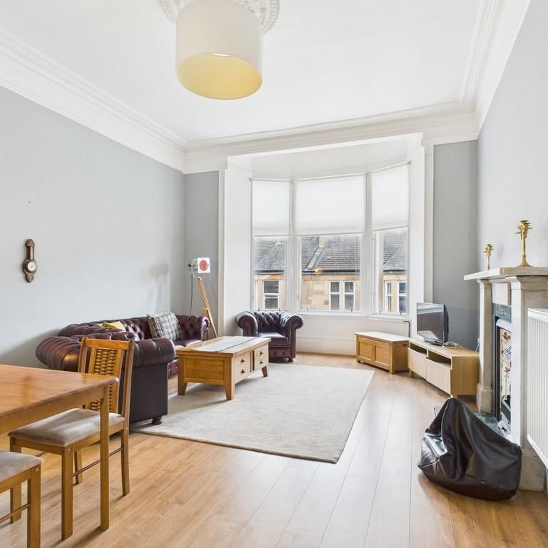 3 bedroom apartment to rent - Photo 1