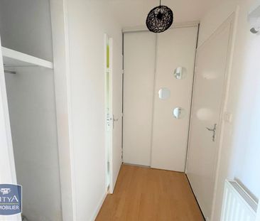 Location Appartement 1 pièce 26m² CLERMONT FERRAND 63100 - Photo 4