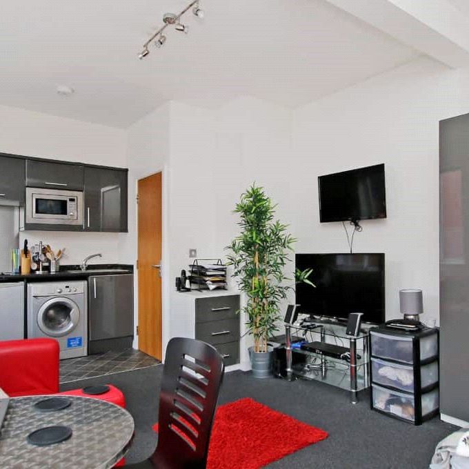 studio to rent Cutlers Yard, 104 Mary Street, Sheffield, S1 - Photo 1