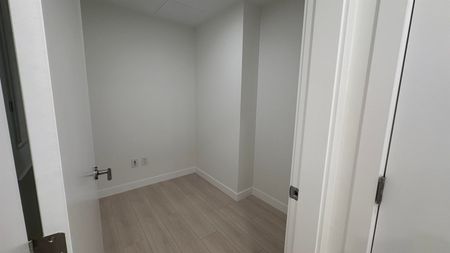 626 Claremont Street #2005, Coquitlam, BC V3J0T1 - Photo 4