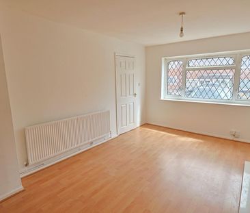 Wendover Rise, Coventry - Allesley Park Location - Photo 2