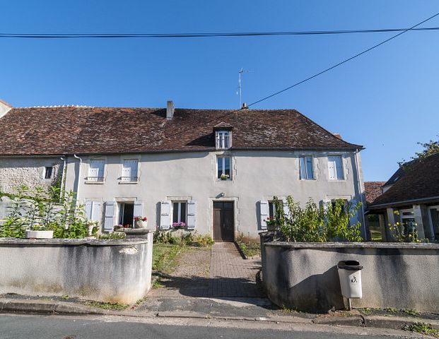 Location Appartement Studio 36 m² Bélâbre - Photo 1