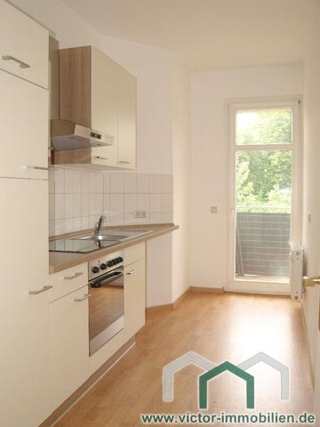 ** Renovierte 2-Zimmer-Whg. mit Balkon und Tageslichtbad ** - Photo 3