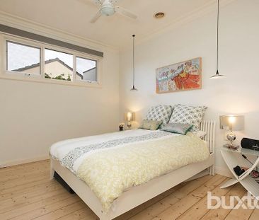 The Perfect Family Home - Photo 2