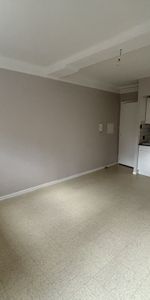 Location Appartement 2 pièces 33m² ORTHEZ 64300 - Photo 3