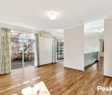 Charming Home In Leafy Green Berwick - Photo 6