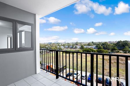 302/8 Olive York Way, Brunswick West - Photo 4