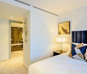 3 bedroom flat to rent - Photo 3