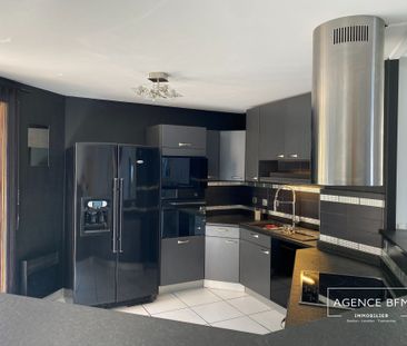 Location Appartement 4 pièces 140m² VEYRIER DU LAC 74290 - Photo 5