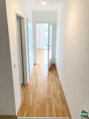 Schöne 2-Zimmer-Wohnung mit Loggia und moderner Ausstattung - Photo 3